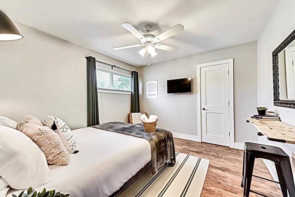 New - Near Deep Ellum + Downtown Dallas Flat Kültér fotó