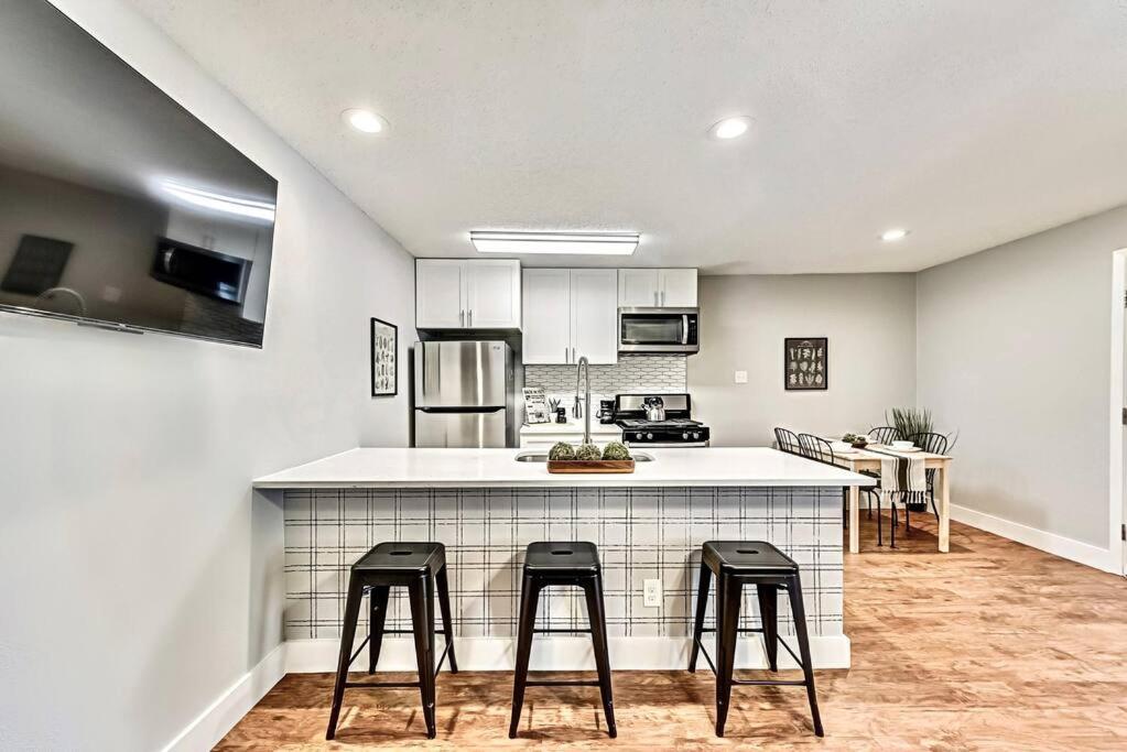 New - Near Deep Ellum + Downtown Dallas Flat Kültér fotó